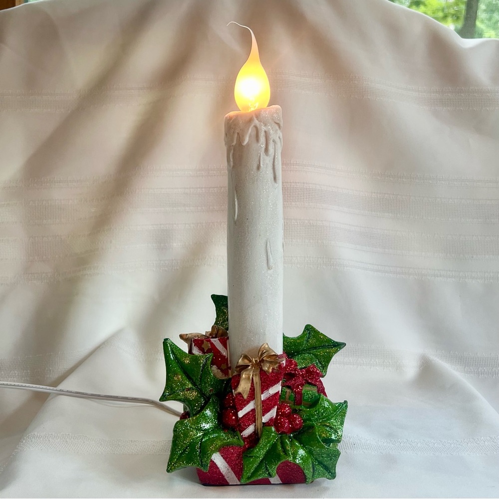 Vintage LED Candle Lamp Corded Electric Glittery Holly Berries‎ Gift Boxes